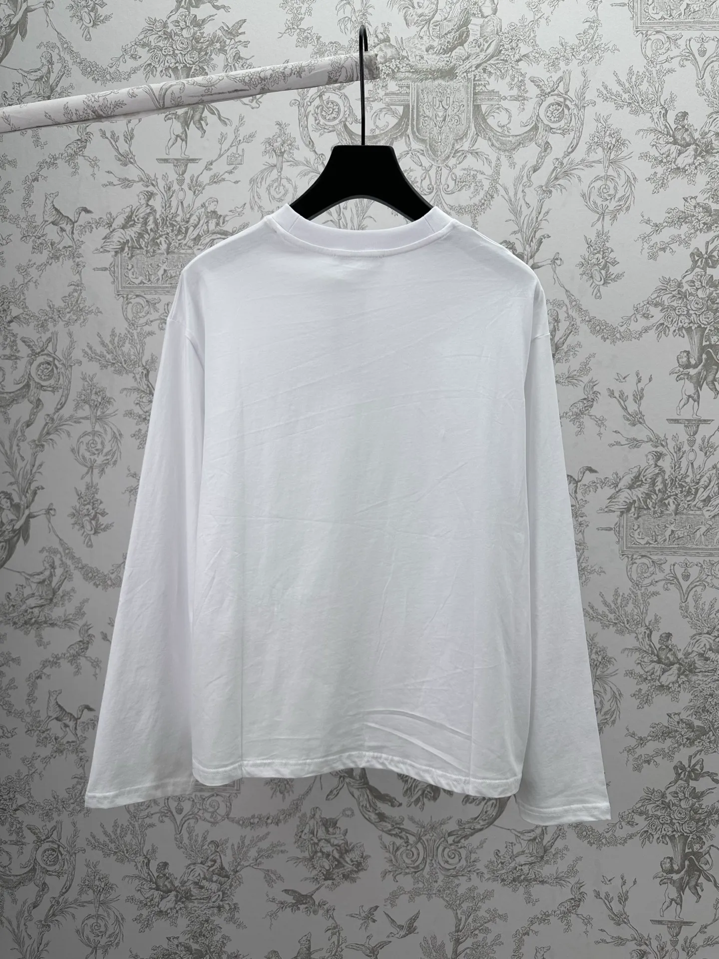 AC 26New Arrival T ， 。 ， 。 Sizes：S.M.L.XL.